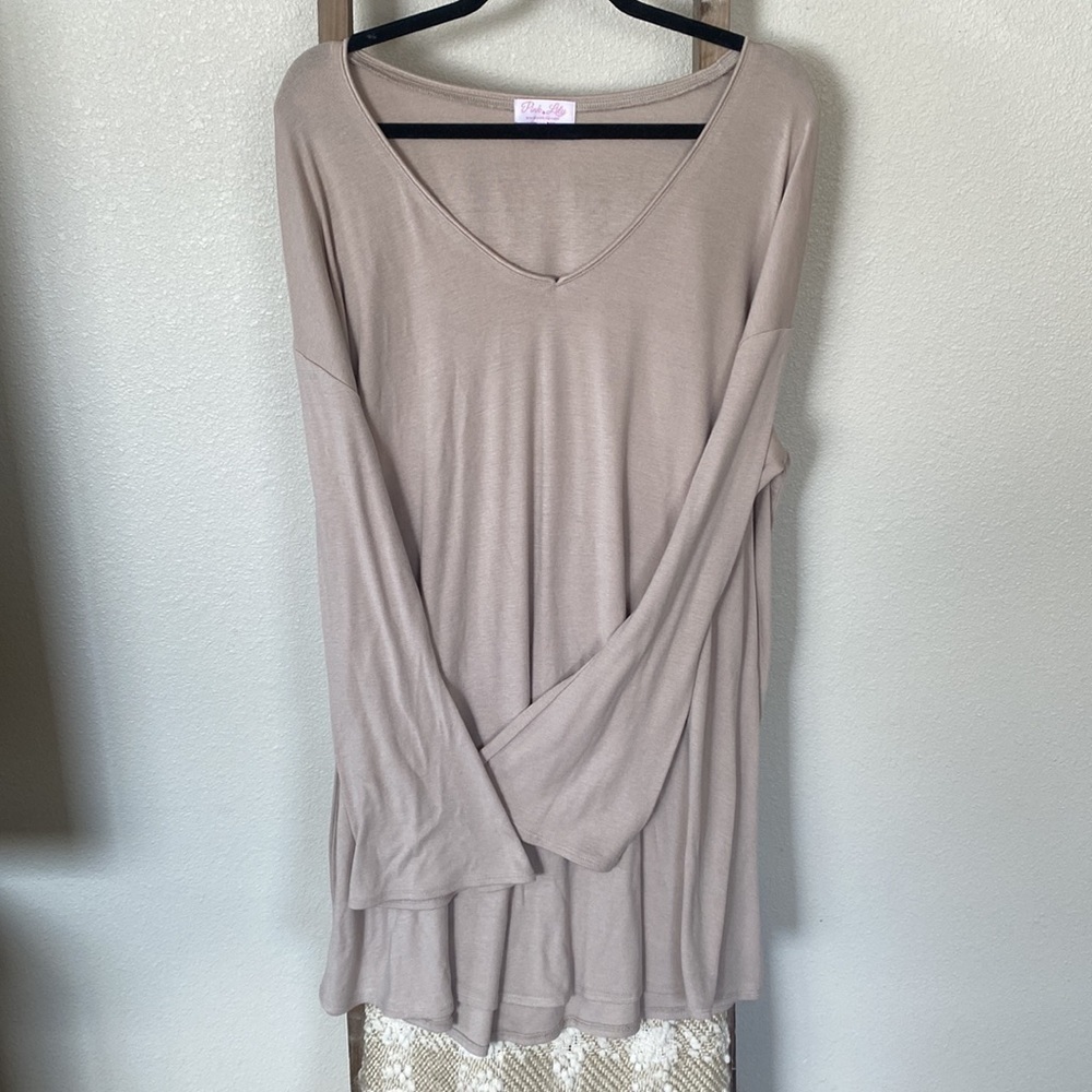 NWOT - Pink Lily Taupe Long Sleeve Shift Dress - Size Large - Picture 3 of 9